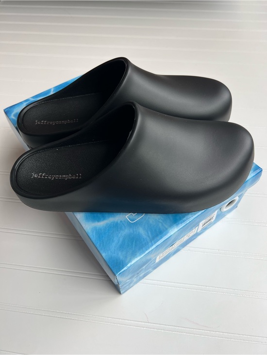 Jeffrey Campbell Shoes - New in Box Jeffery Campbell UNCLOGGED Clogs Jellies Women's Size 9
